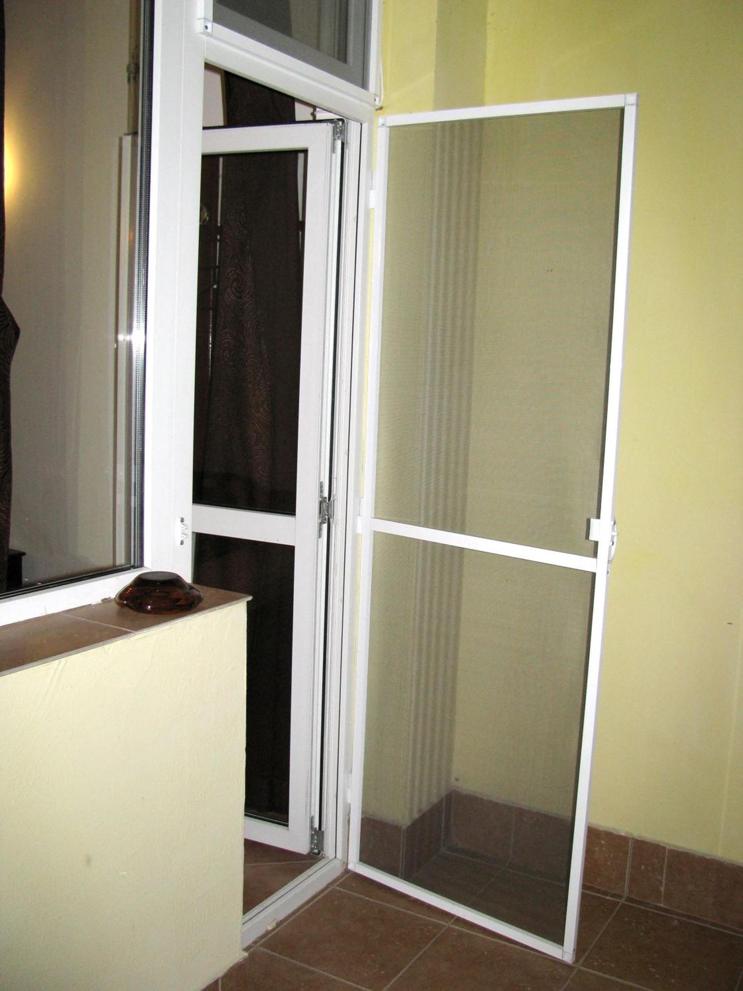 Guest House Familia Samovodene Exterior foto